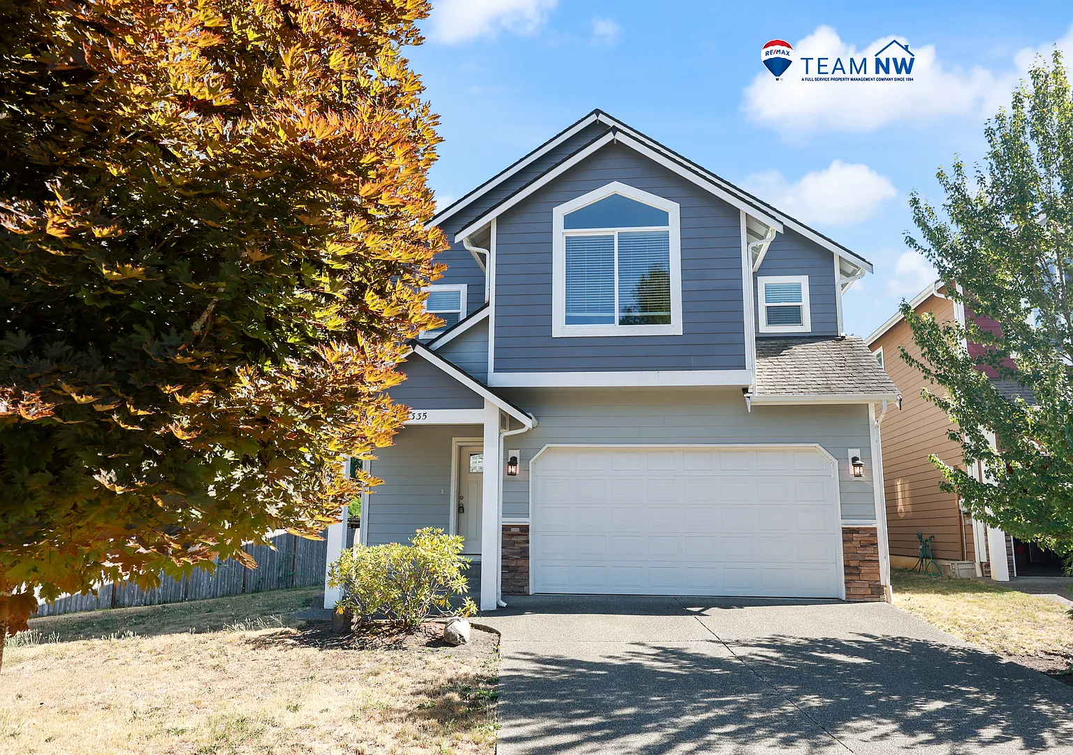 Move In Ready! Heat Pump With A/C - 4 Bdrm Home With Den And Large Loft, Fenced Back Yard. On Cul... — Photo 1