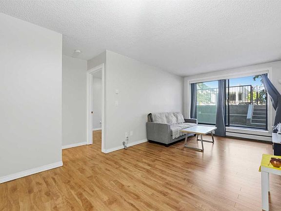 3rd image of 611 N 67th Ave SW #102