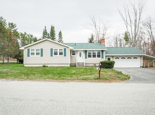 2 Westgate Rd, Derry, NH 03038
