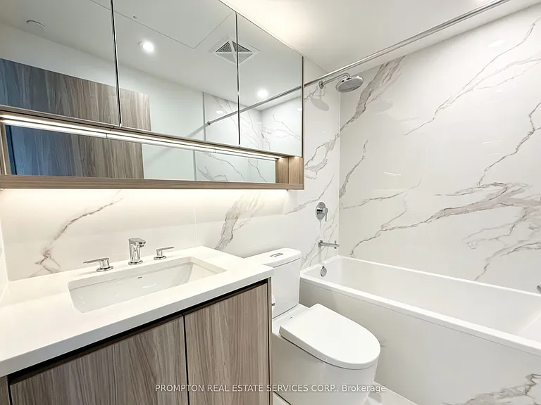 75 Billes Hts #323 — Photo 7