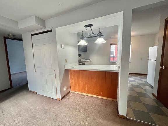 3rd image of 296 E 17th Ave #3B