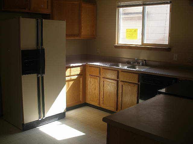 2nd image of 1940 W 100th Pl