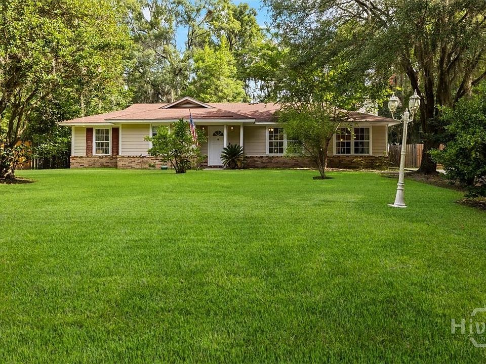 1st image of 896 Hayden Drive
