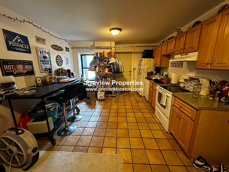 Egremont Rd — Photo 1