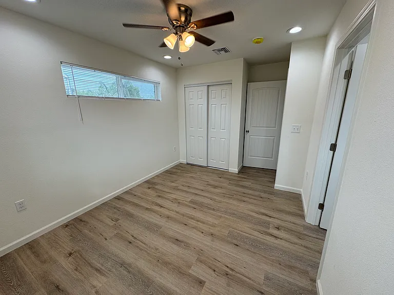 6461 Winnetka Ave #ADU — Photo 21