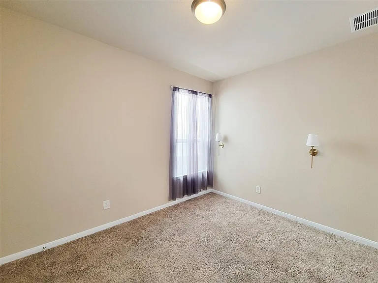 9718 Justin Ridge Ln — Photo 10