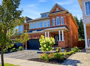 216 Greenwood Rd, Whitchurch Stouffville, ON L4A4N8