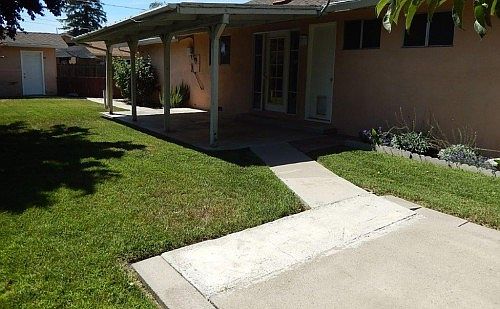 5th image of 404 Amador Cir