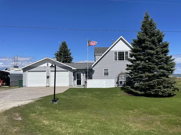 28785 S Kott Ln, Goetzville, MI 49736