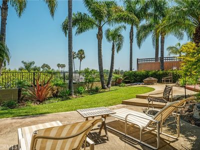 6415 E Bixby Hill Rd, Long Beach, CA, 90815