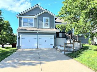 18222 W 164th St, Olathe, KS 66062