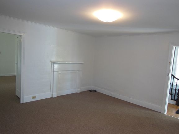 1st Floor Living Room
