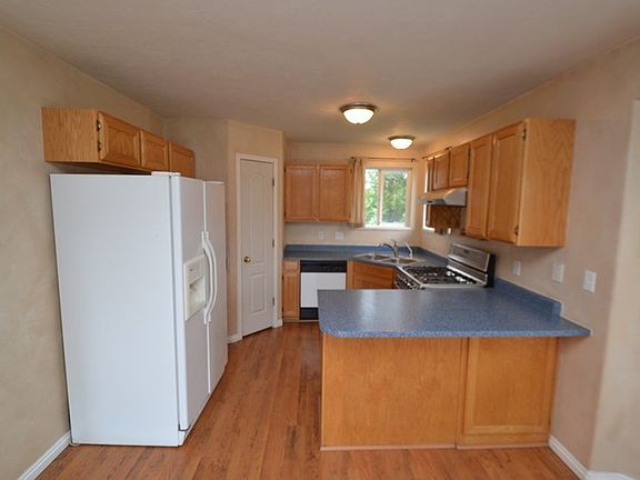 5th image of 4854 Aerie Hill Dr
