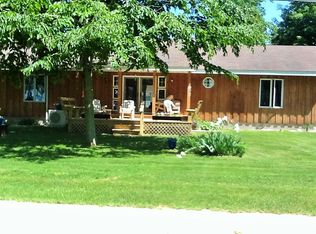 8573 8th St, Manistique, MI 49854
