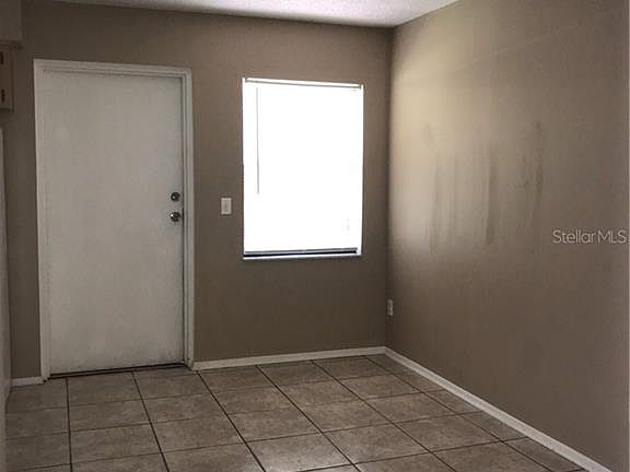 4th image of 6328 Randolph Ave