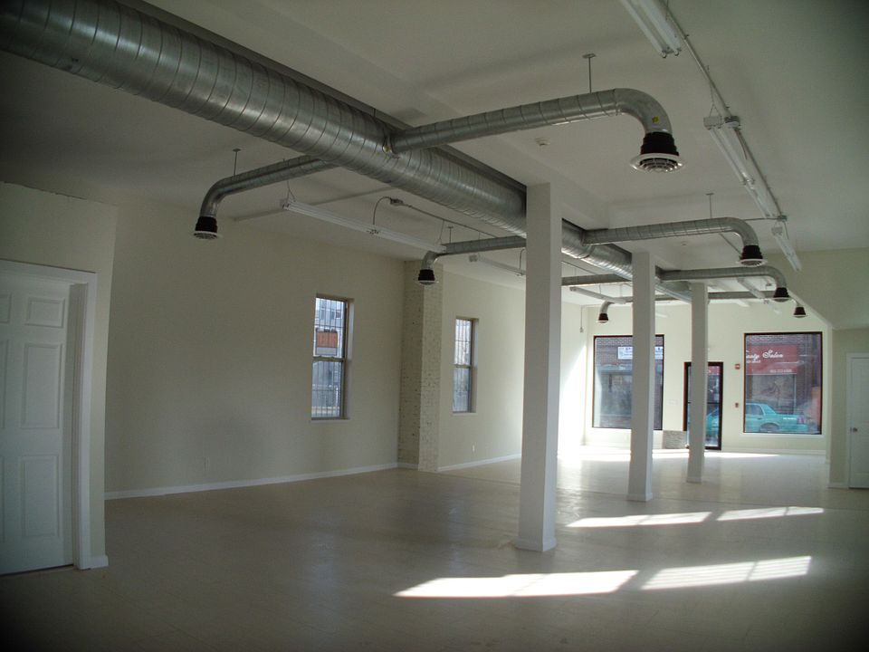 2nd image of 37 N Center St