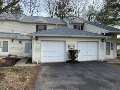 1-1 Dara Dr, East Hanover, NJ, 07936