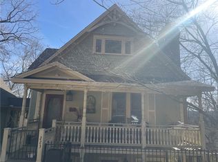 223 Spring St, Eureka Springs, AR 72632