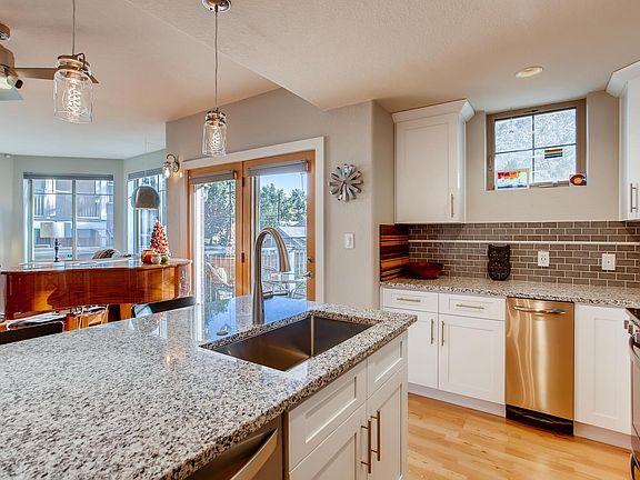 5th image of 1570 N Milwaukee St #130