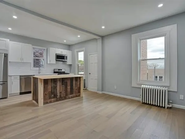 317 4th St Floor 2, Union City, NJ 07087