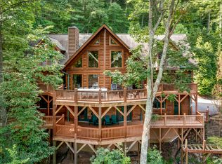 505 Howland Rd, Asheville, NC 28804