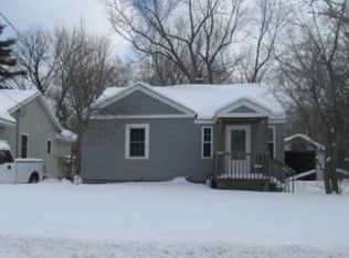 131 Johnson Rd, Trail Creek, IN 46360