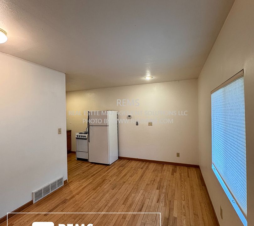 1st image of 500 7th St #7