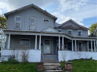 204 Lock St, Lockport, NY 14094