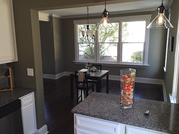 4th image of 6016 Grand Vista Ave