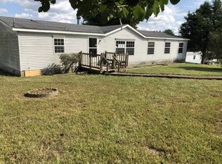 1596 Greenbriar Rd, Waynesburg, KY 40489