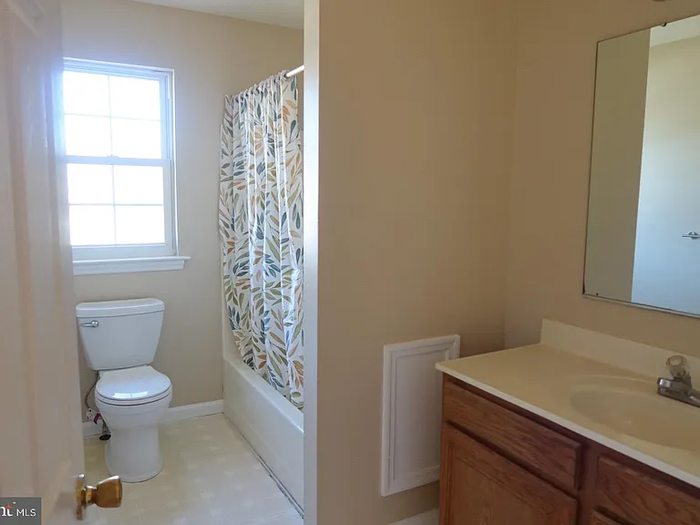 4581 Green Tree Rd — Photo 13