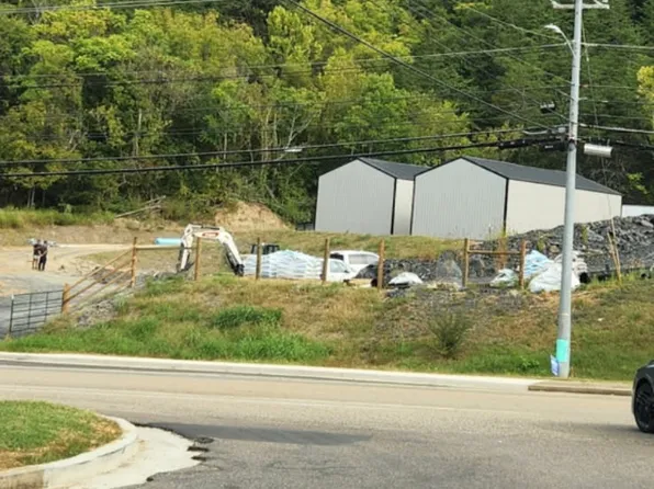 2830 E Oakland Ave, Johnson City, TN 37601