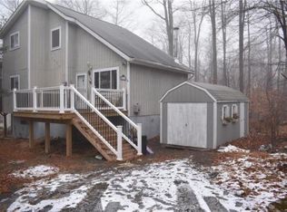 9764 Cliftwood Ter, Tobyhanna, PA