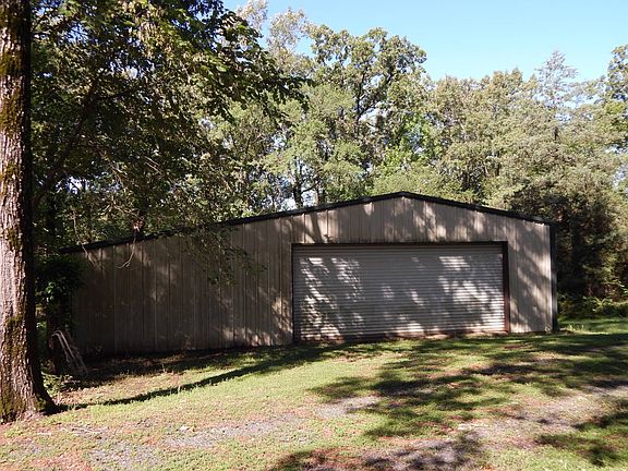 4th image of 2420 Pilcher Rd