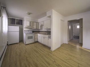 8956 Griggs Ave APT 4, Circle Pines, MN 55014