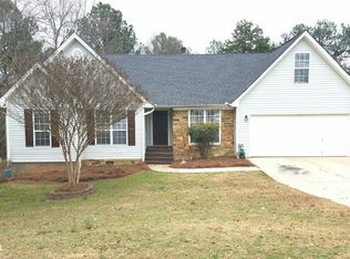 299 Bayou Ln, Winder, GA 30680