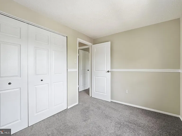 7619 Nutwood Ct — Photo 18