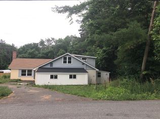61 Snyder Rd, Ghent, NY 12075