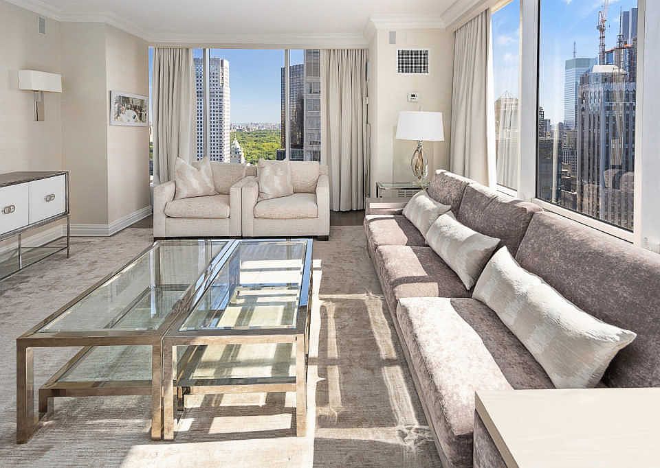 1st image of 641 5th Ave Floor 36