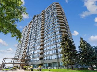 700 Constellation Dr #1703, Mississauga, ON L5R 3G8