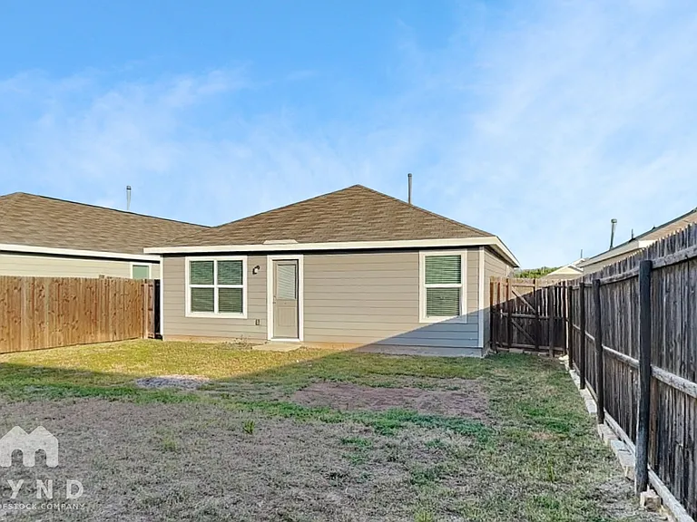 4421 Culrin Way — Photo 14