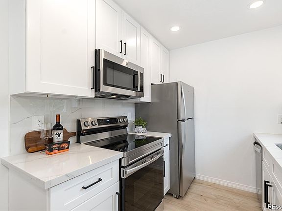 4th image of 10687 W 107th Avenue