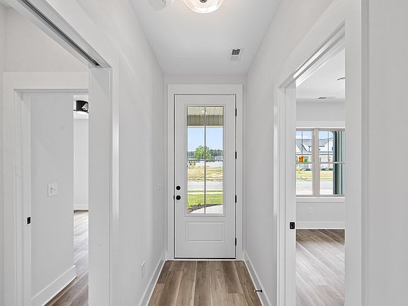 3rd image of 4501 Fairhaven Dr W