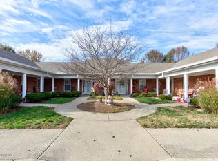 7922 Stovall Ct, Louisville, KY 40228