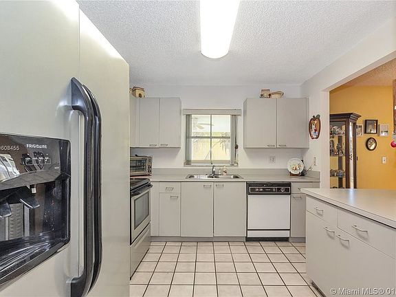 4th image of 9518 NW 53rd St