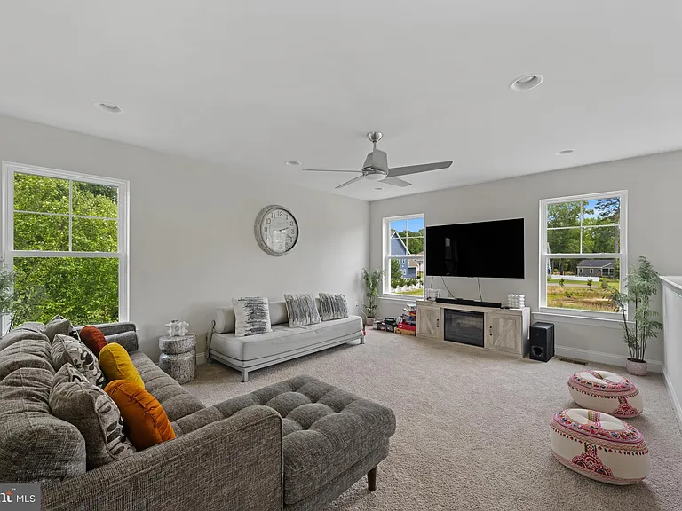 38100 Bailey Way — Photo 17