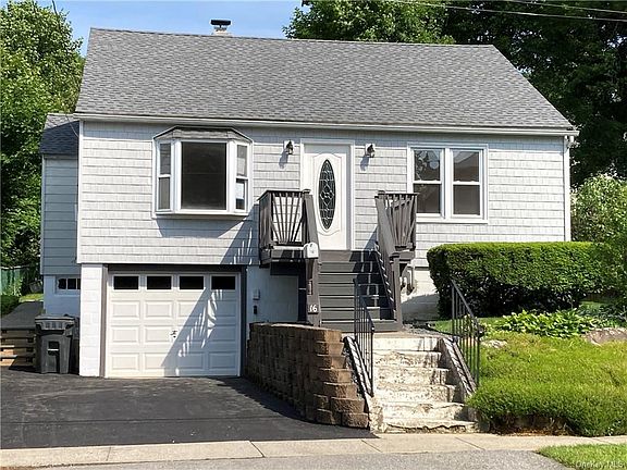 3rd image of 16 Riverview St