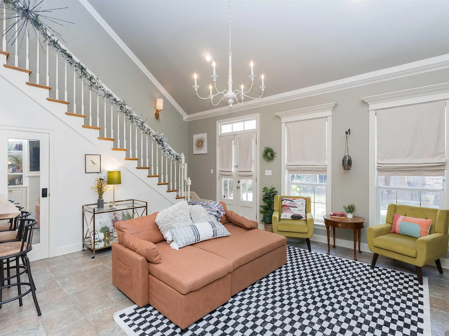 2 bed, 1577 sqft, $1,850 — Photo 4
