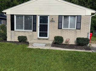 21026 Wakedon St, Southfield, MI 48033