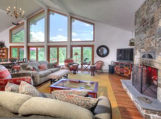 83 Red Mill Rd, Glen Gardner, NJ 08826